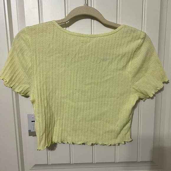 BP Womens Ribbed‎ Knit Top Lettuce Edge Cropped Button Front Yellow Size M - Picture 8 of 8